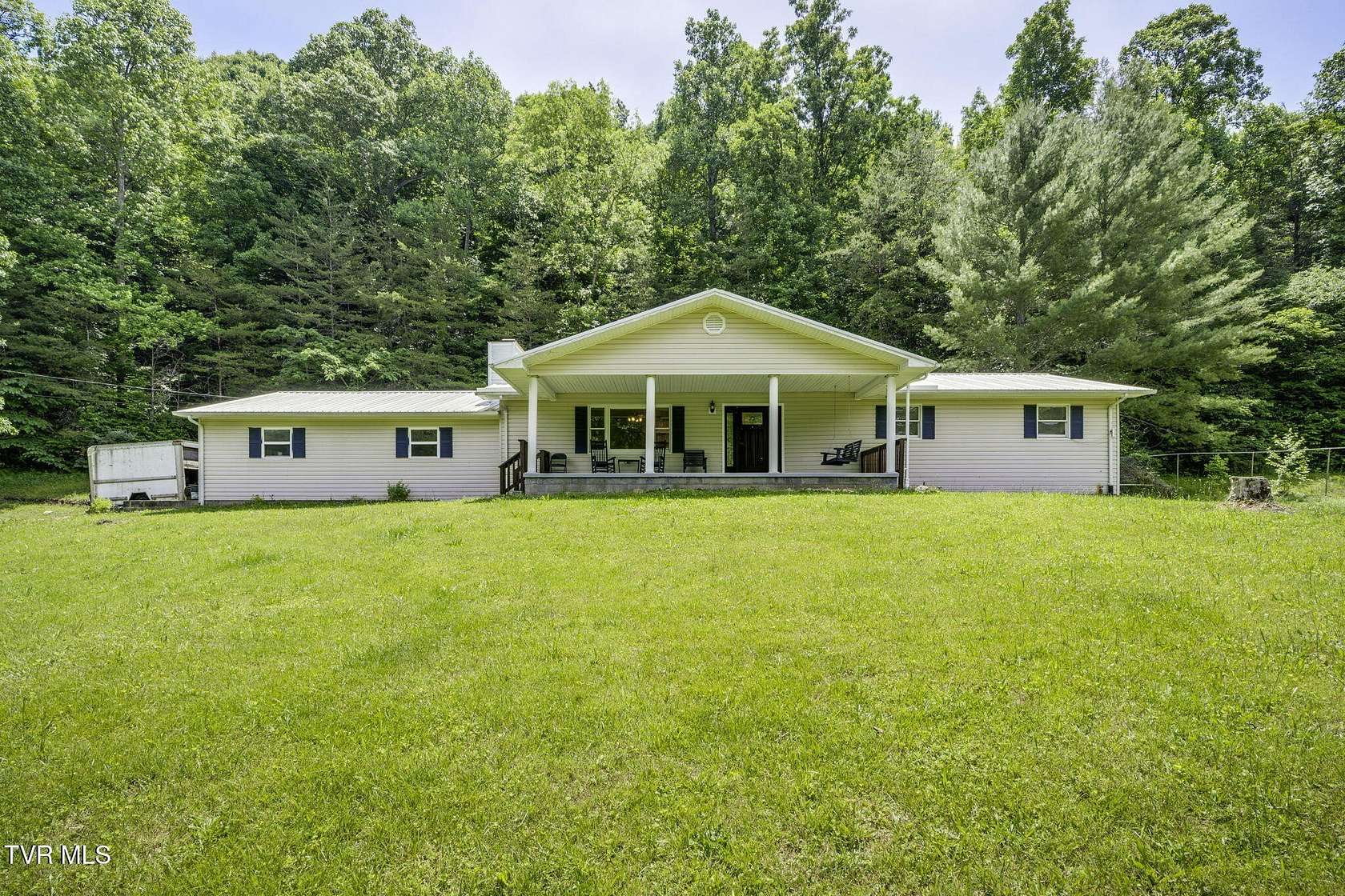 17 Acres of Land with Home for Sale in Jonesborough, Tennessee