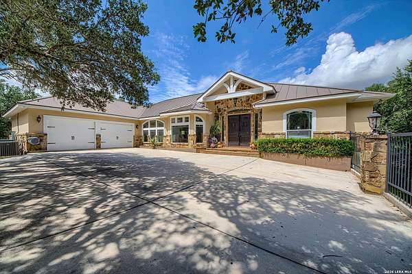 3 Acres of Land with Home for Sale in San Antonio, Texas