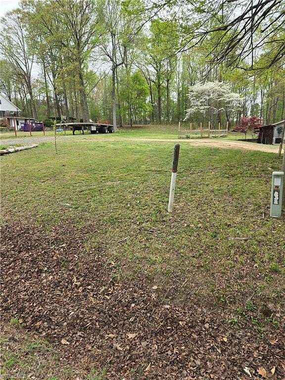 1 Acre of Residential Land for Sale in Wallburg, North Carolina
