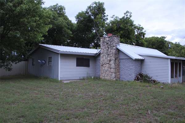 6 Acres of Land with Home for Sale in Clyde, Texas