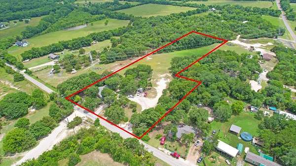 4 Acres of Land with Home for Sale in Whitewright, Texas
