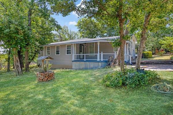 4 Acres of Land with Home for Sale in Whitewright, Texas