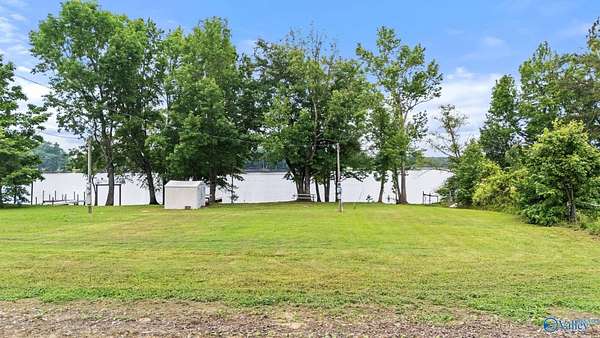 0.25 Acres of Land for Sale in Centre, Alabama