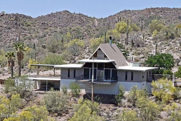 2.54 Acres of Improved Mixed-Use Land for Sale in Queen Valley, Arizona