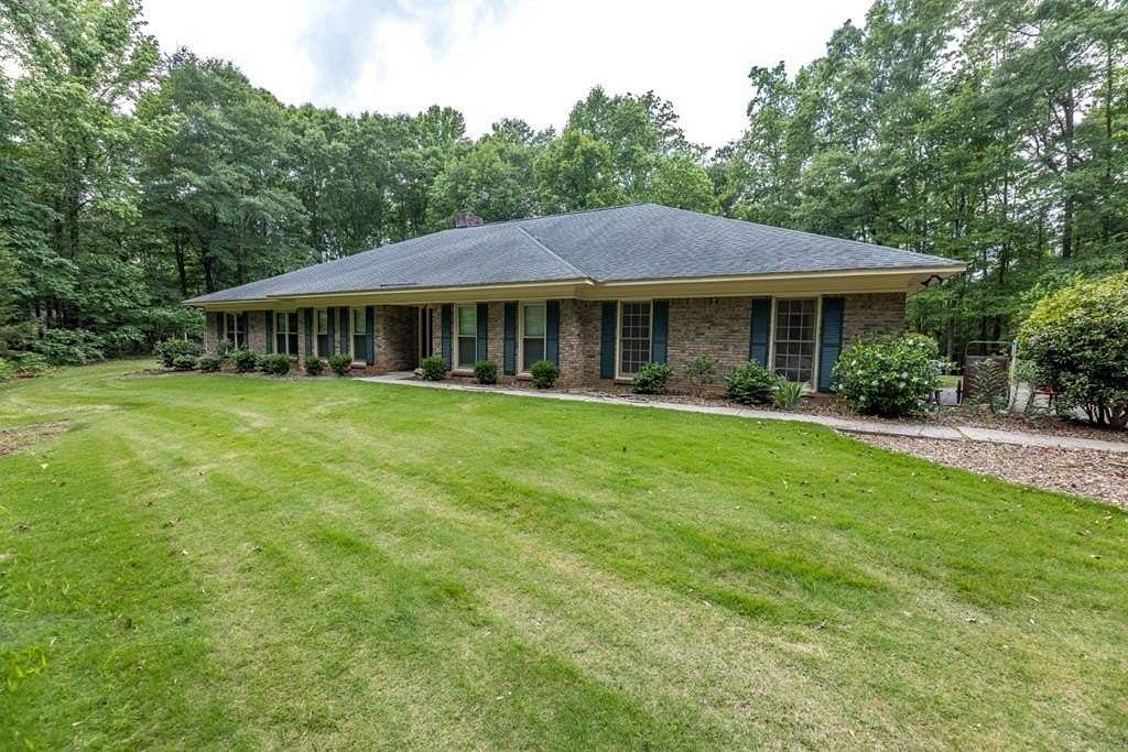 2 Acres of Land with Home for Sale in Columbus, Georgia
