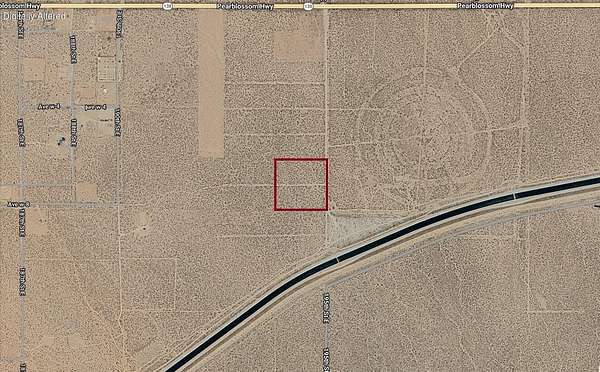 10.5 Acres of Land for Sale in Palmdale, California