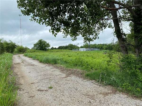 12.1 Acres of Commercial Land for Sale in Spring Hill, Kansas