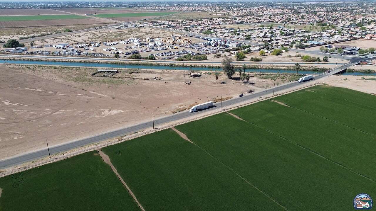 5.1 Acres of Commercial Land for Sale in Calexico, California