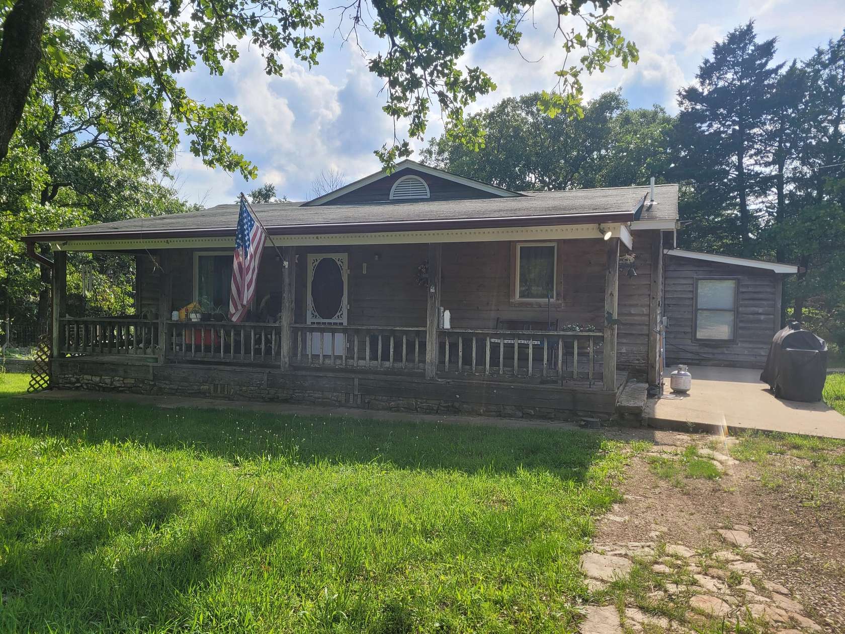 12 Acres of Land with Home for Sale in Caulfield, Missouri