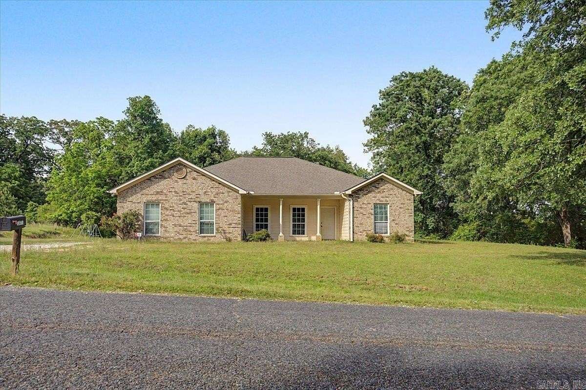 2 Acres of Land with Home for Sale in Malvern, Arkansas