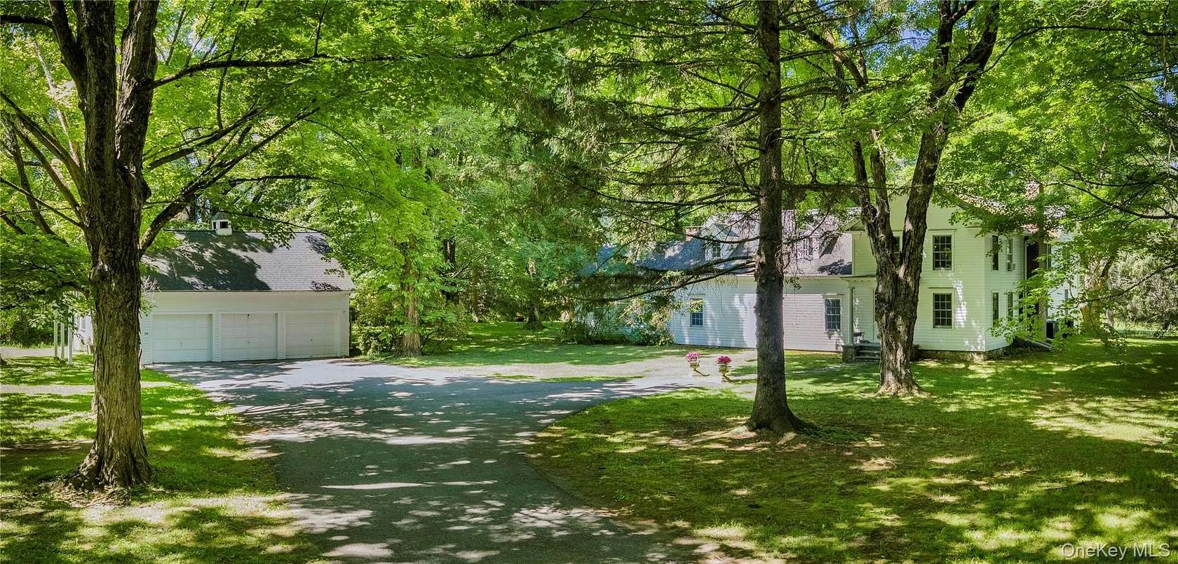 24.5 Acres of Recreational Land with Home for Sale in Pawling, New York