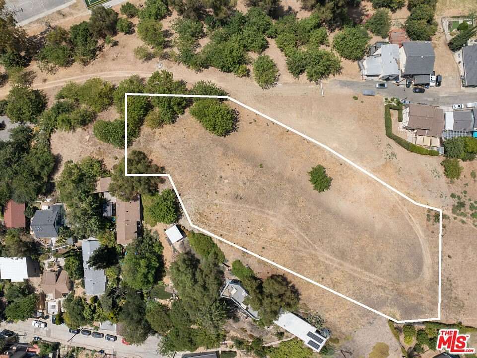 0.14 Acres of Land for Sale in Los Angeles, California