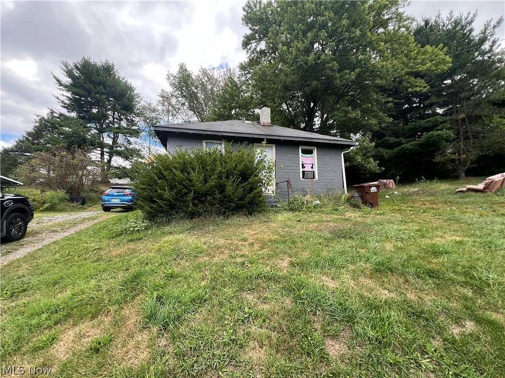 0.58 Acres of Land with Home for Sale in East Liverpool, Ohio