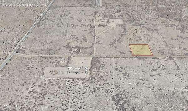 3 Acres of Commercial Land for Sale in Palmdale, California