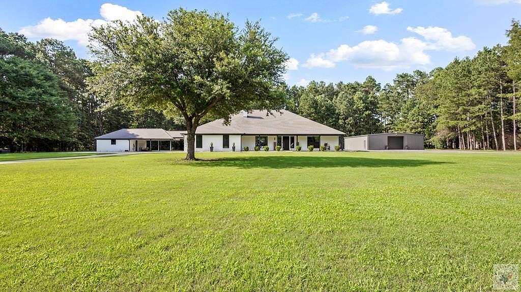 2.28 Acres of Land with Home for Sale in Texarkana, Texas