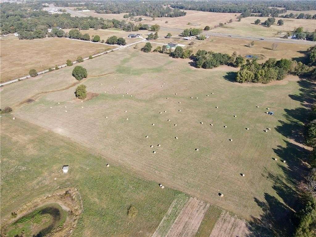 10 Acres of Residential Land for Sale in Springdale, Arkansas