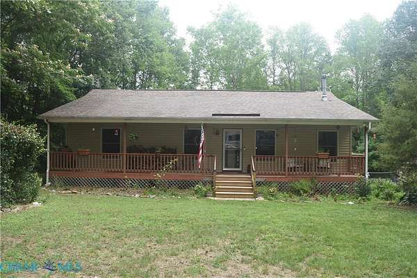 6 Acres of Land with Home for Sale in Windsor, Virginia