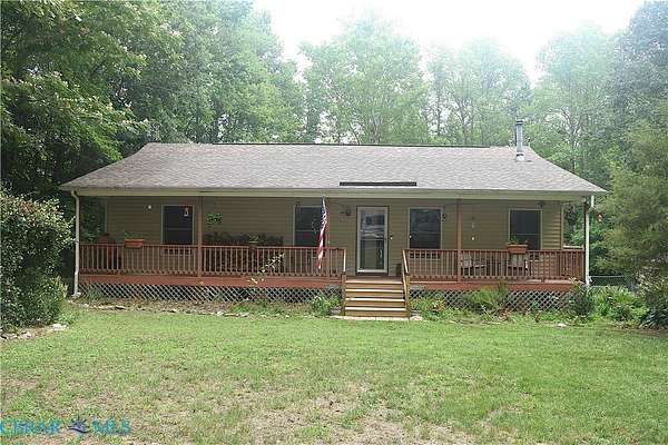 6 Acres of Land with Home for Sale in Windsor, Virginia