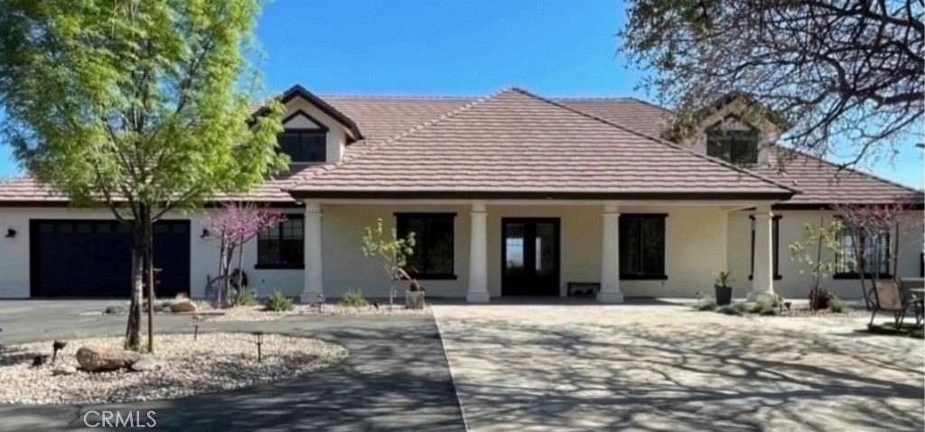 5.38 Acres of Land with Home for Sale in Keene, California