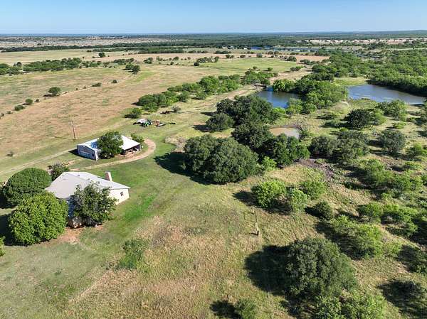 153 Acres of Land with Home for Sale in Moran, Texas