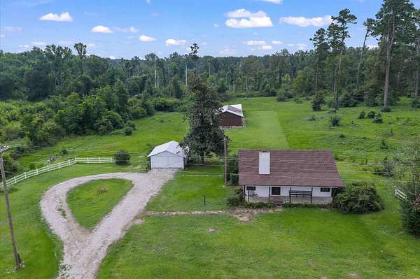 16.8 Acres of Land with Home for Sale in Center, Texas