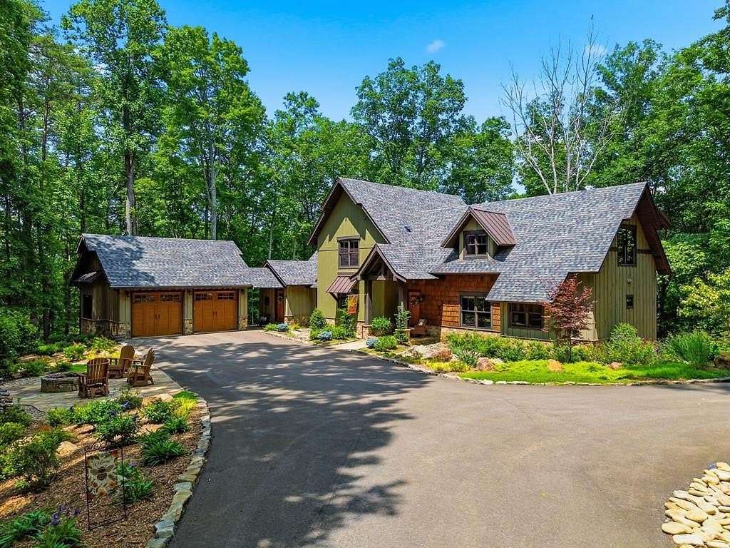 5.39 Acres of Land with Home for Sale in Ellijay, Georgia