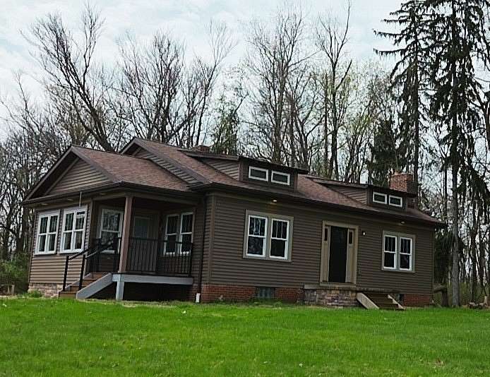 27 Acres of Land with Home for Sale in Apollo, Pennsylvania