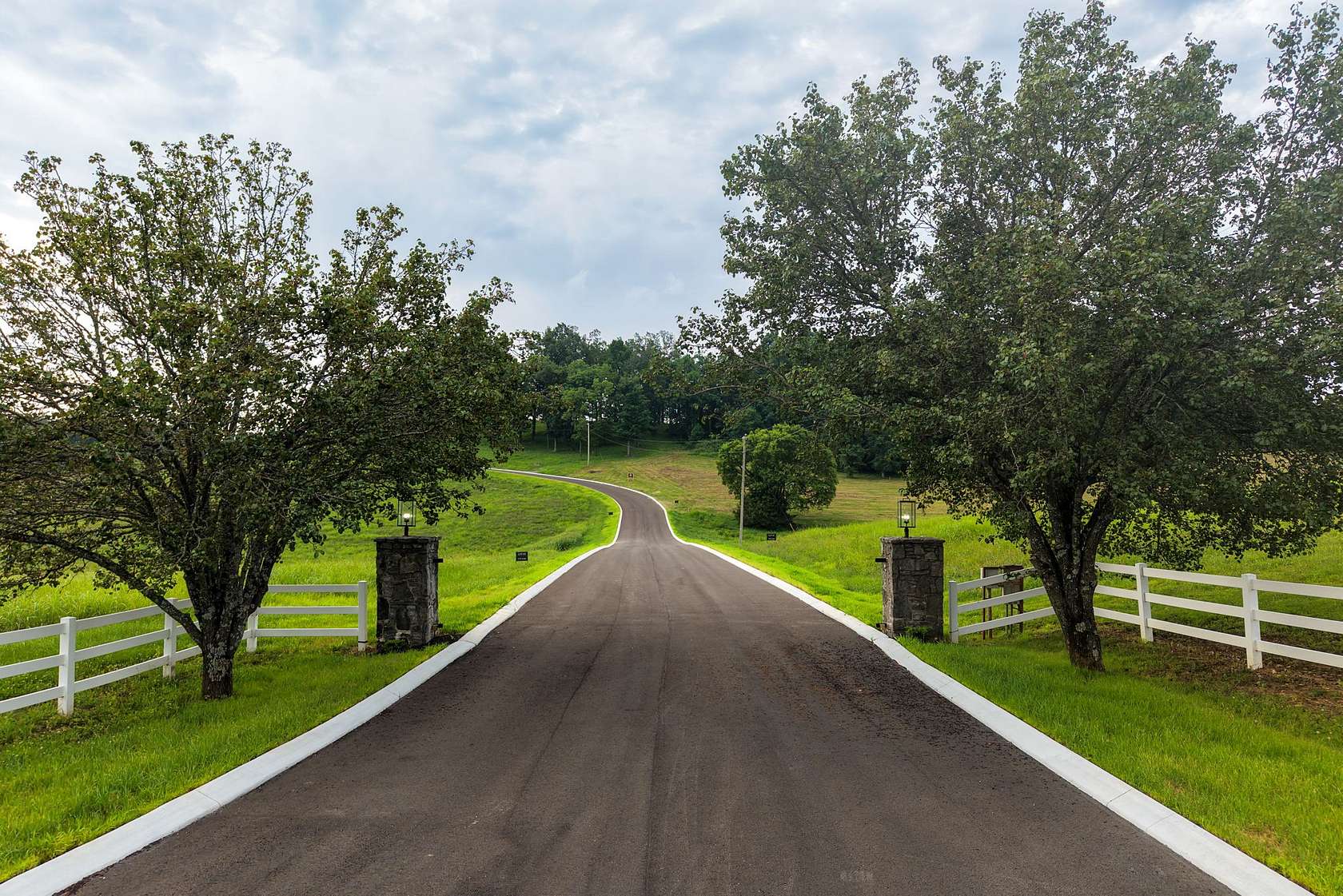 3.65 Acres of Residential Land for Sale in Shelbyville, Tennessee