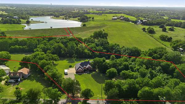 7.42 Acres of Land with Home for Sale in Midlothian, Texas
