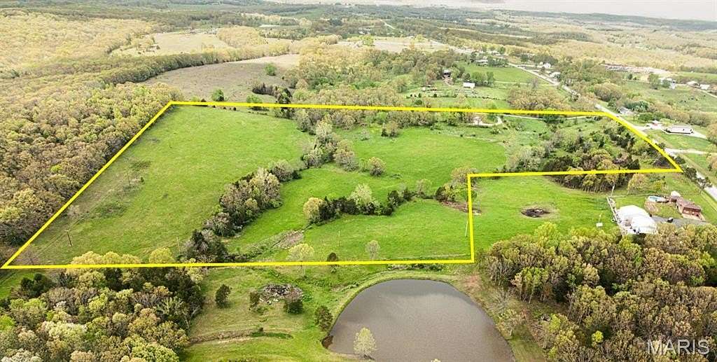 30.8 Acres of Agricultural Land with Home for Sale in Vienna, Missouri