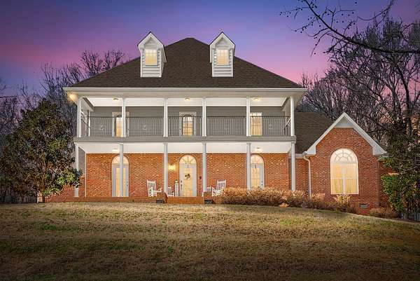 2.25 Acres of Land with Home for Sale in Clarksville, Tennessee