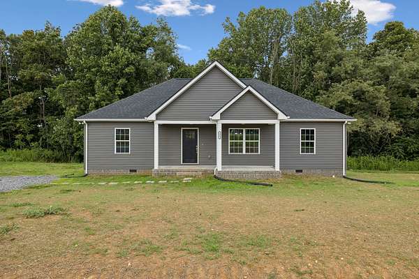 1.78 Acres of Land with Home for Sale in Lafayette, Tennessee