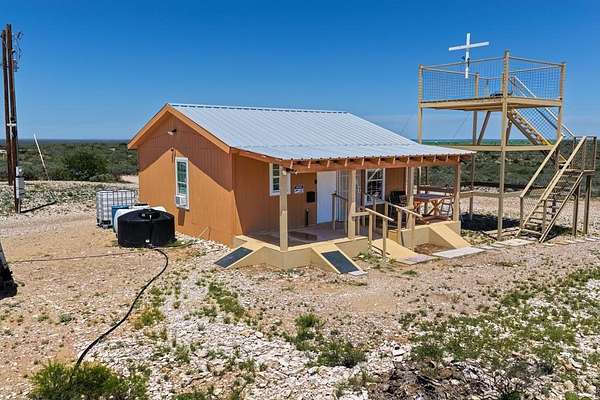 126 Acres of Agricultural Land with Home for Sale in Dryden, Texas