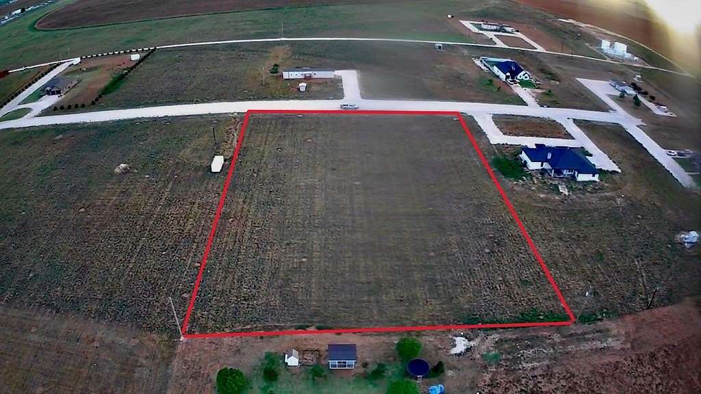 2.26 Acres of Residential Land for Sale in Seminole, Texas