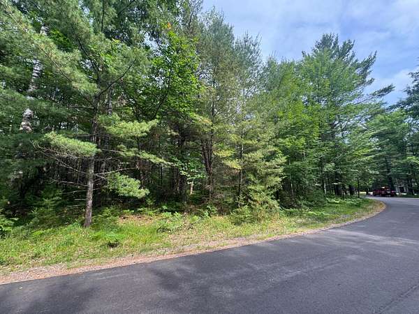 1.4 Acres of Residential Land for Sale in Minocqua, Wisconsin