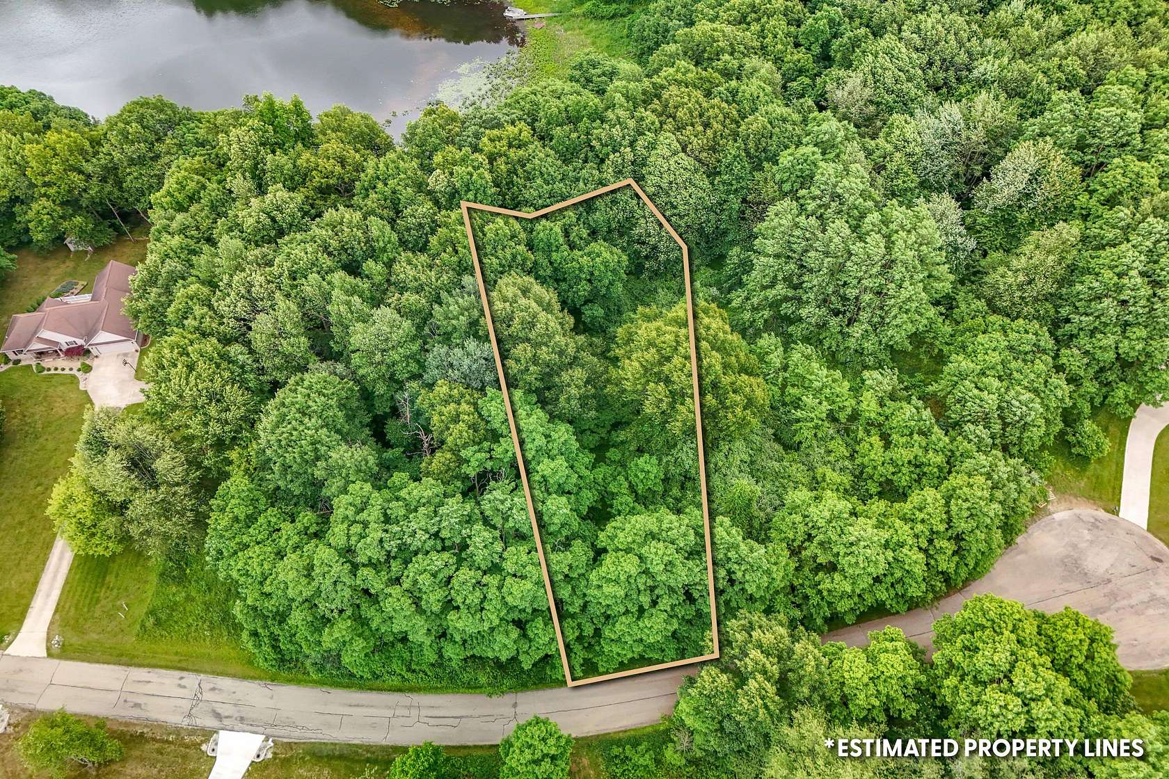0.8 Acres of Residential Land for Sale in Jonesville, Michigan