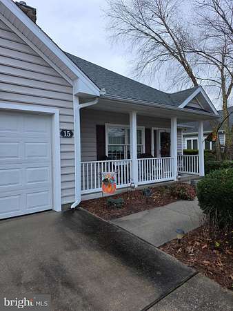 5 Acres of Land with Home for Lease in Georgetown, Delaware