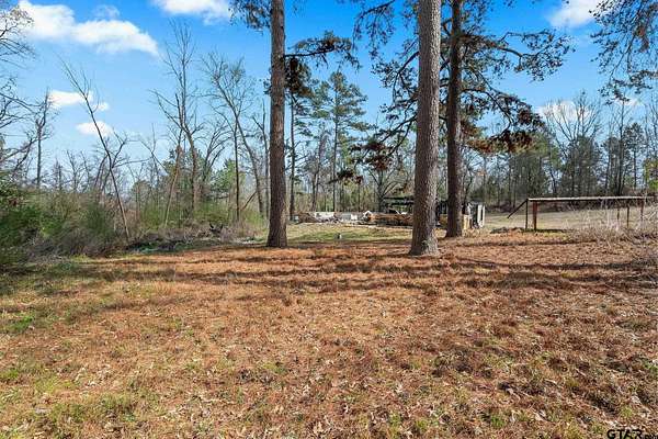 4.18 Acres of Residential Land for Sale in Daingerfield, Texas