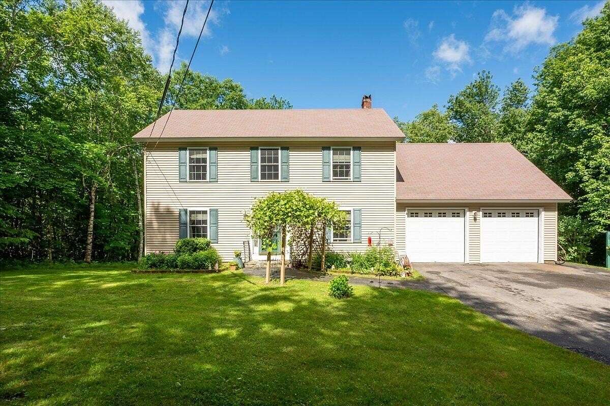 5 Acres of Land with Home for Sale in Union, Maine