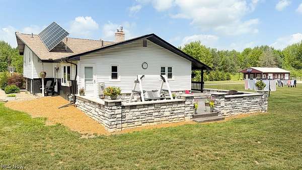20.7 Acres of Land with Home for Sale in Bristolville, Ohio