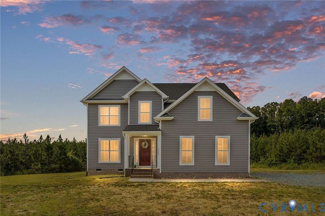 9 Acres of Land with Home for Sale in Louisa, Virginia