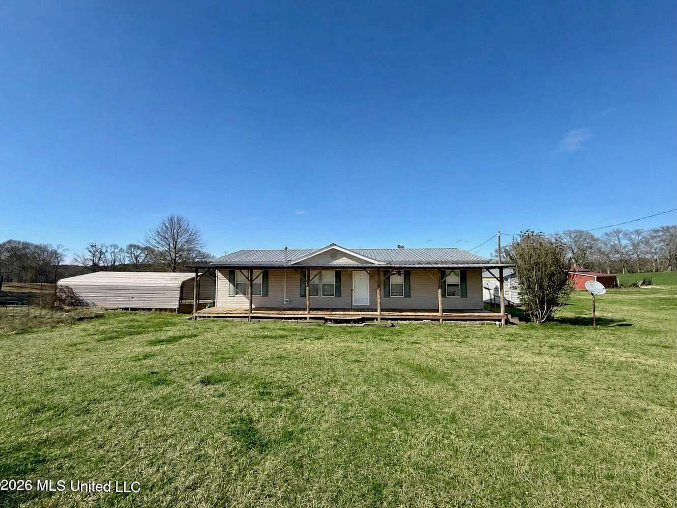 5.4 Acres of Land with Home for Sale in Magnolia, Mississippi