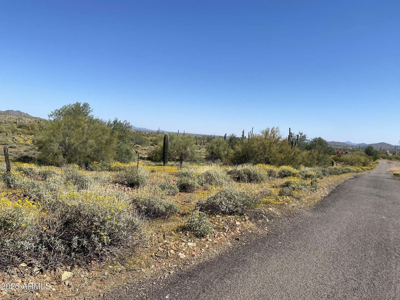 1 Acre of Residential Land for Sale in New River, Arizona