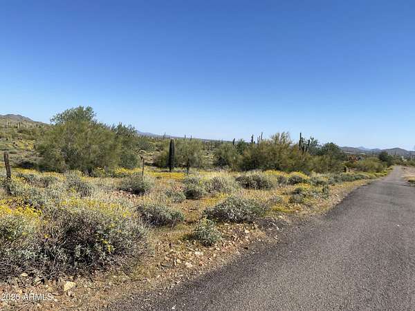 1 Acre of Residential Land for Sale in New River, Arizona