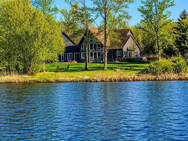 6.1 Acres of Land with Home for Sale in Ogdensburg, New York