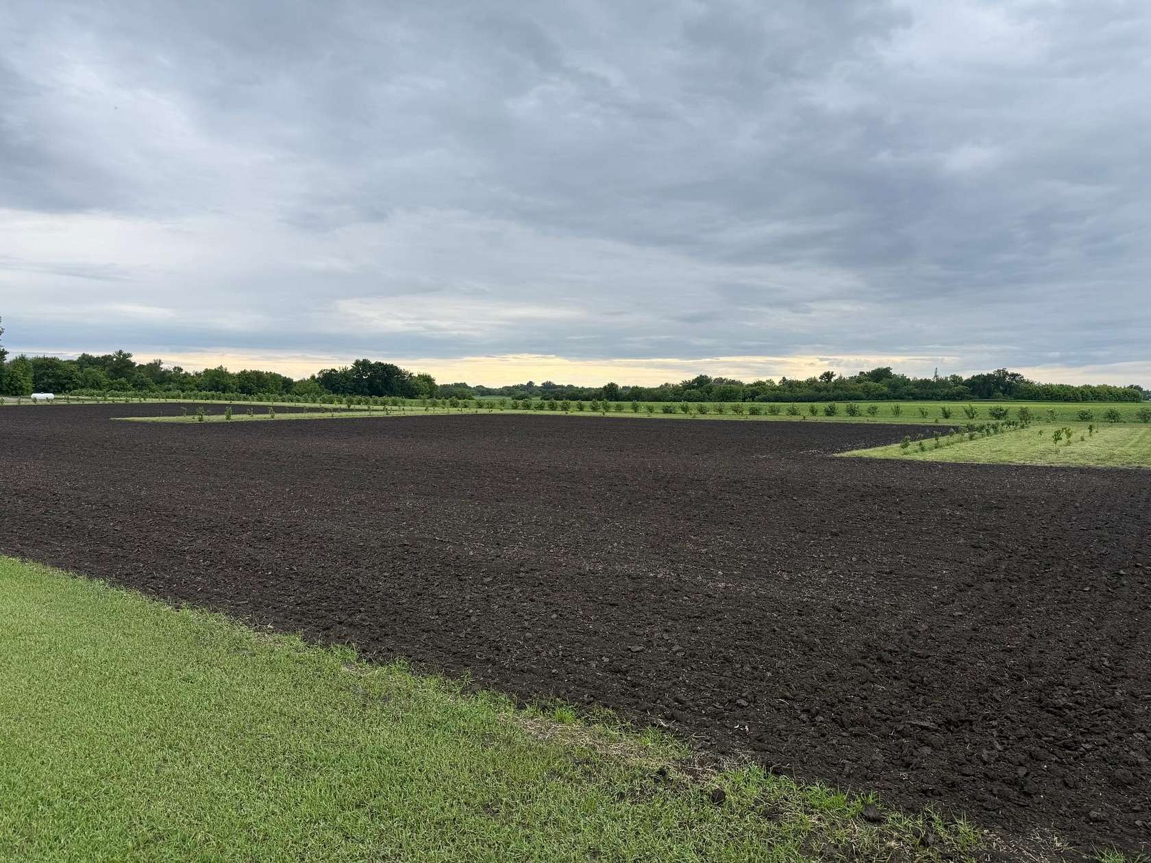 1 Acre of Residential Land for Sale in Minto, North Dakota