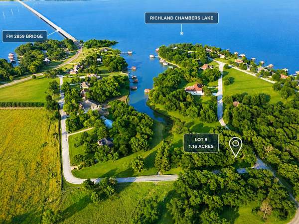 1.16 Acres of Residential Land for Sale in Corsicana, Texas