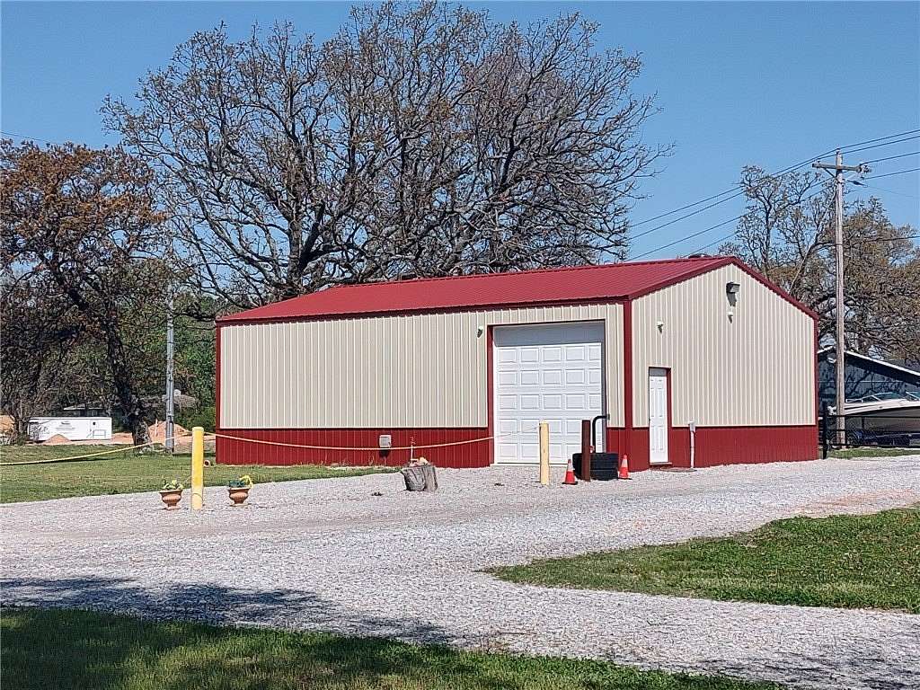 15 Acres of Improved Mixed-Use Land for Sale in Hiwasse, Arkansas