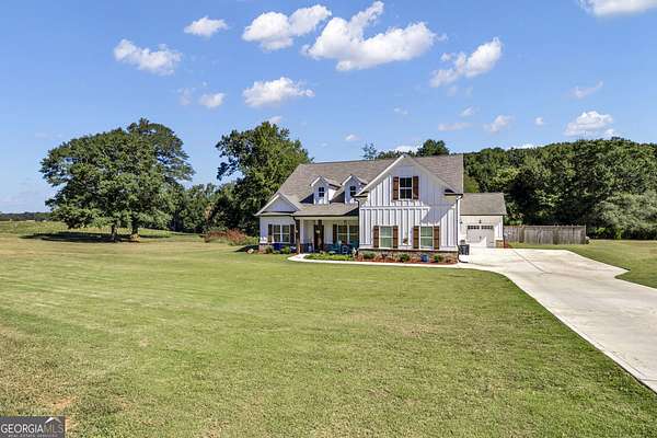 2.49 Acres of Land with Home for Sale in Monroe, Georgia
