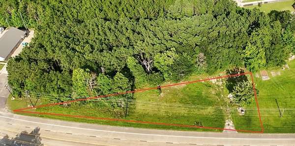 0.71 Acres of Mixed-Use Land for Sale in Buna, Texas